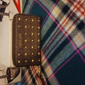 Michael Kors Wristlet